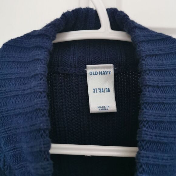 2/$20 Old Navy Knit sweater size 3T - Picture 3 of 4